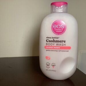 Eos Chasmere Bodywash Wash- Coconut Waters